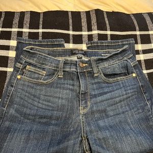 Judy Blue Skinny Fit Capri Size 9/29